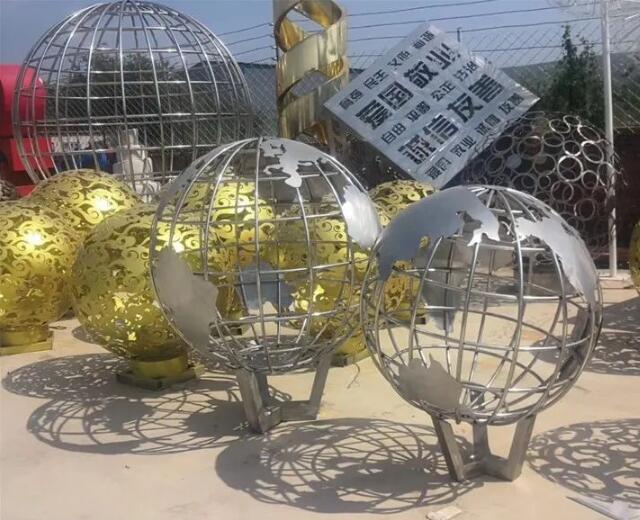 鏤空不銹鋼地球儀雕塑定制